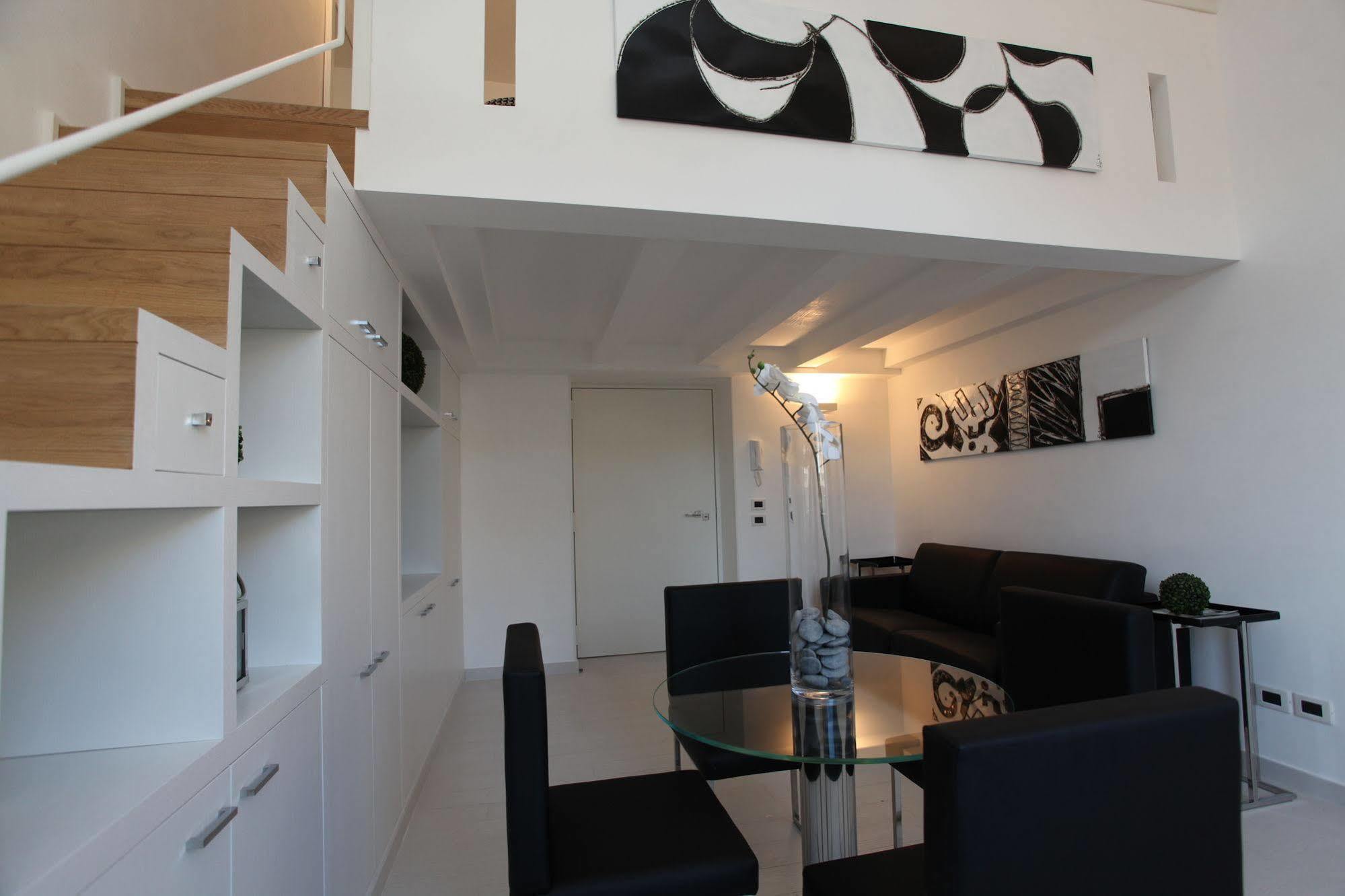 LHP Suite Roma Piazza del Popolo Esterno foto