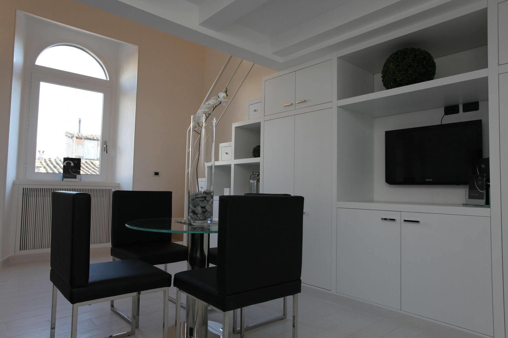 LHP Suite Roma Piazza del Popolo Esterno foto
