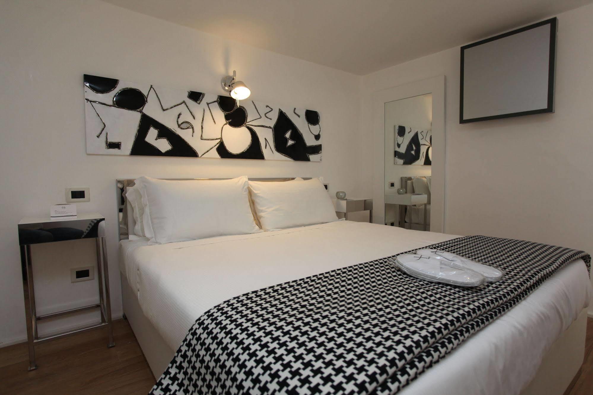 LHP Suite Roma Piazza del Popolo Esterno foto